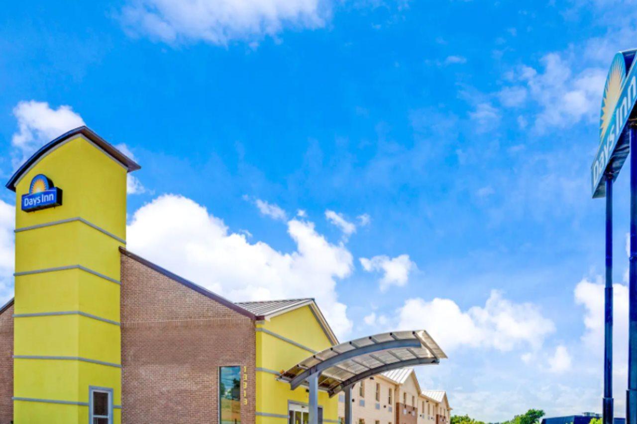 Arya Inn & Suites Farmers Branch Exterior foto