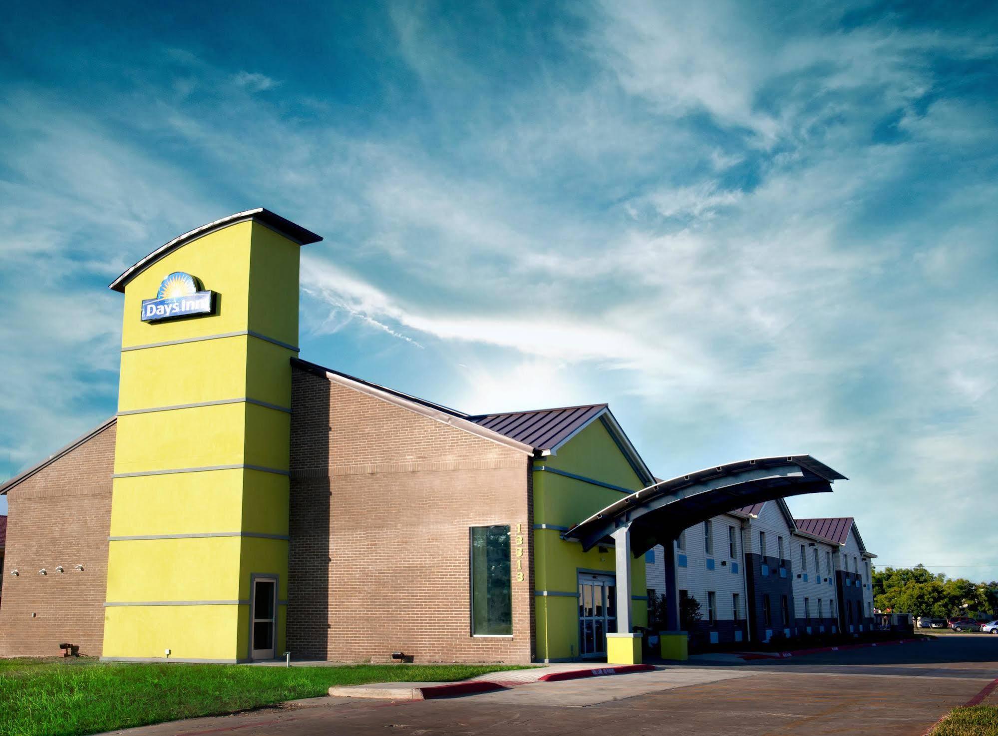 Arya Inn & Suites Farmers Branch Exterior foto